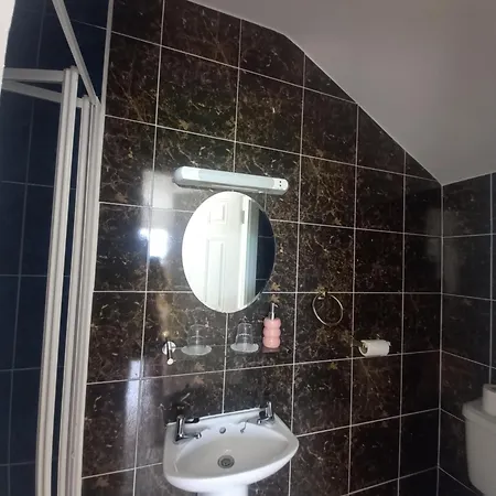 Teach Na Coille Midleton