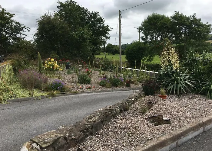 Bed & Breakfast Teach Na Coille *